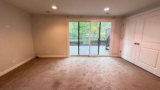 Building Photo - 183 Cascade Dr