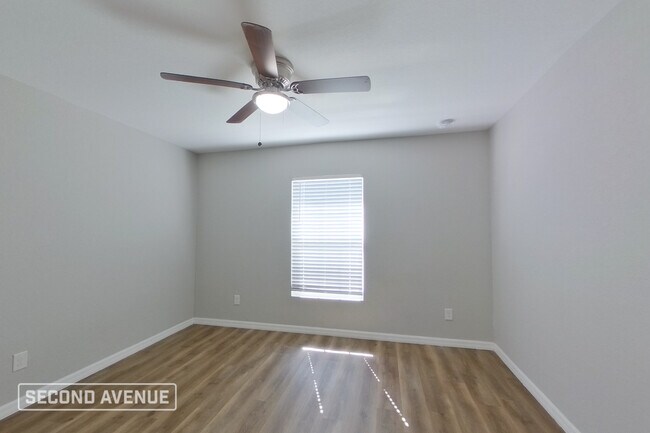 Building Photo - 3502 19th St SW