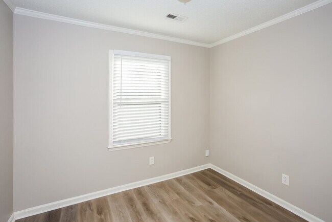 Building Photo - 9147 Moss Cove Ct