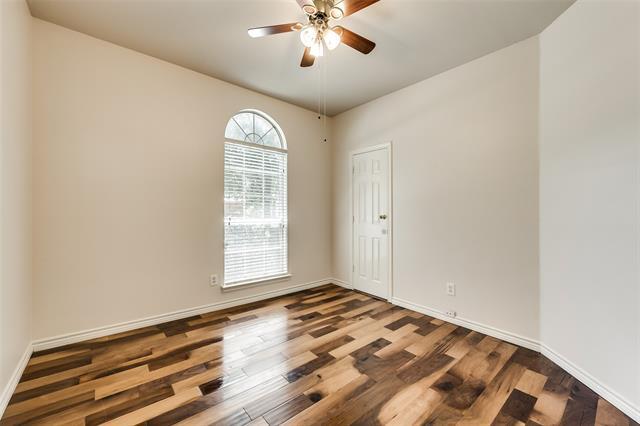 Building Photo - 1504 Grapevine Creek Dr