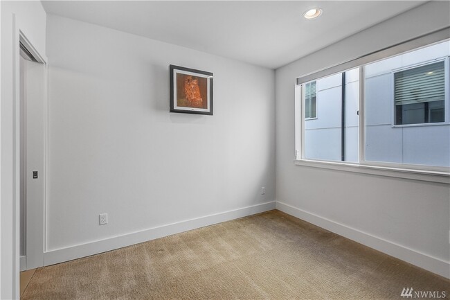Building Photo - 7741 15th Ave NW