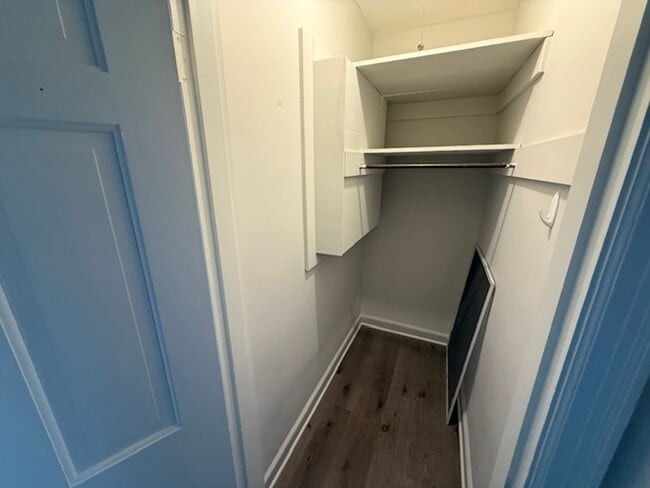 Building Photo - 3943 Front St