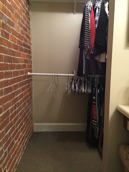 Master Closet - 714 Buchanan St