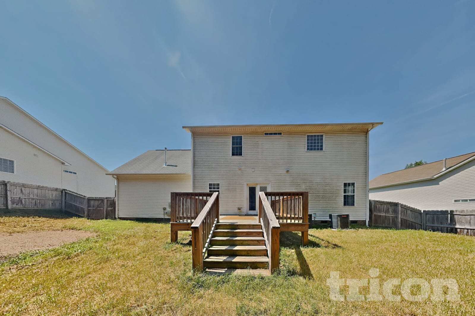 Building Photo - 253 Water Mill Rd