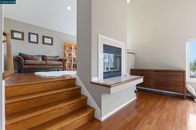 Building Photo - 342 Newcastle Ln