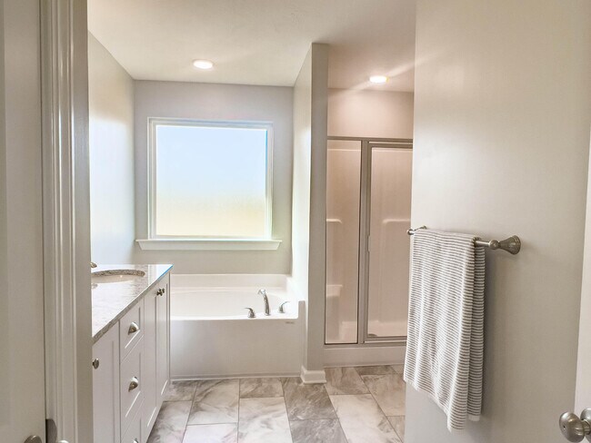 Building Photo - 101 Brighton Landing Dr