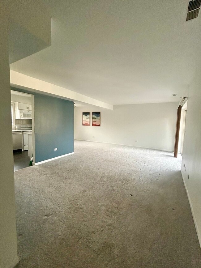 Building Photo - 435 Ridge Rd