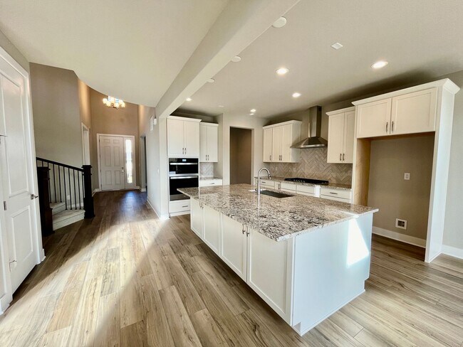 Building Photo - **$1000 off Move in Special** 5 bed 4 Bath IMMACULATE NEW BUILD in THORNTON!!
