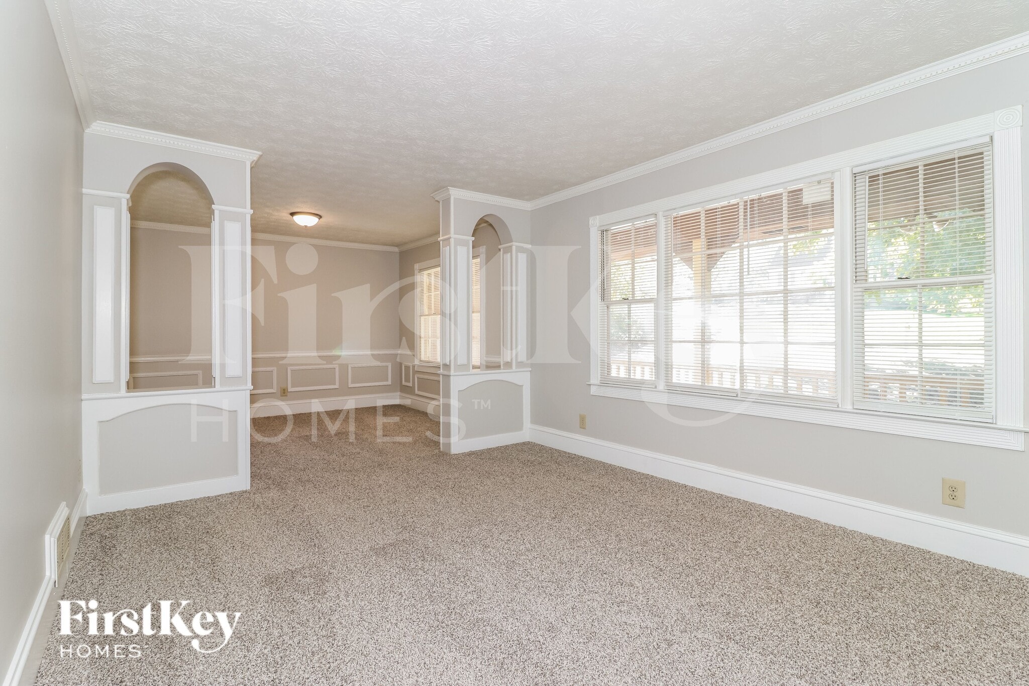 Building Photo - 5279 Santee St SW