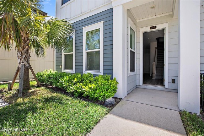 Building Photo - 7447 Loggerhead Ct