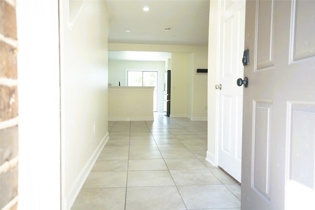 Building Photo - 19314 Cactus Thorn Dr