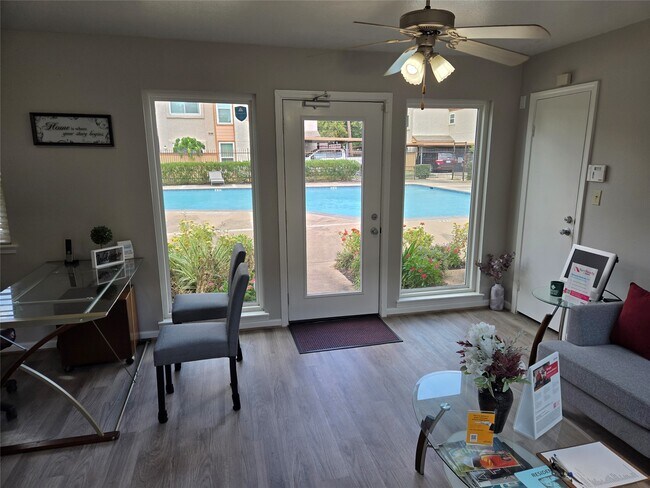 Building Photo - 13210 Old Richmond Rd