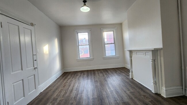 Building Photo - 4600 Friendship Ave