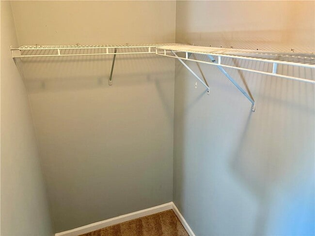 Building Photo - 6347 Ellenwood Dr