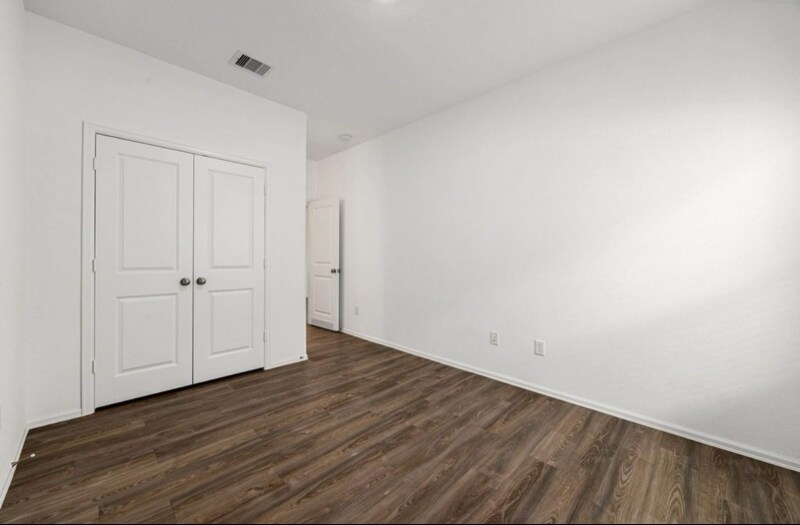 Building Photo - 11222 Stirton Dr