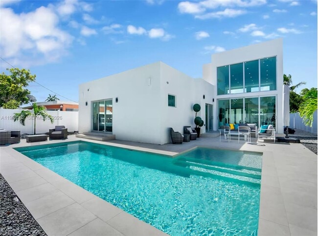 Building Photo - 7525 Buccaneer Ave