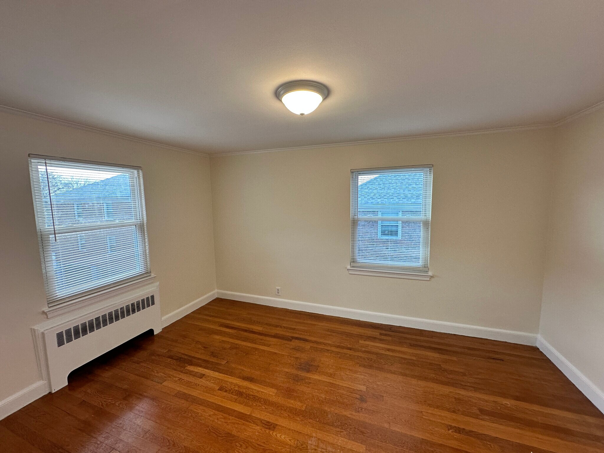 Building Photo - 5 Bishop Rd