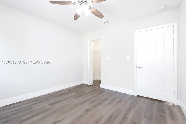 Building Photo - 8902 NW 109th Ct