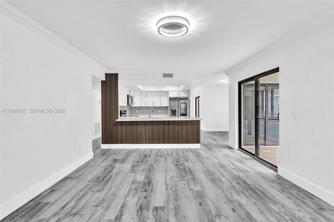 Building Photo - 17532 NW 61st Ct N