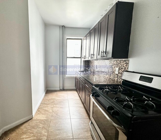 Floorplan - 70 Post Avenue