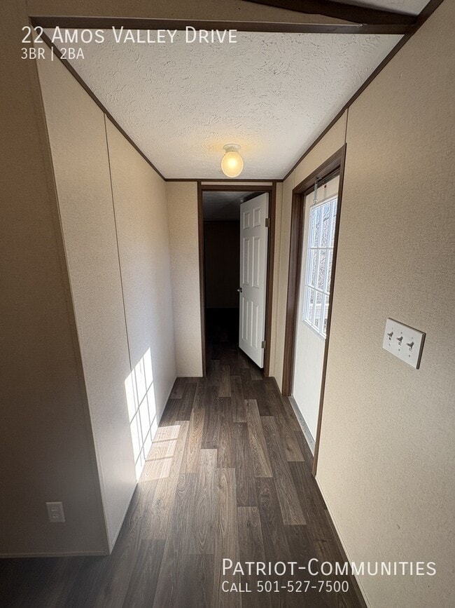 Building Photo - 22 Amos Valley Dr