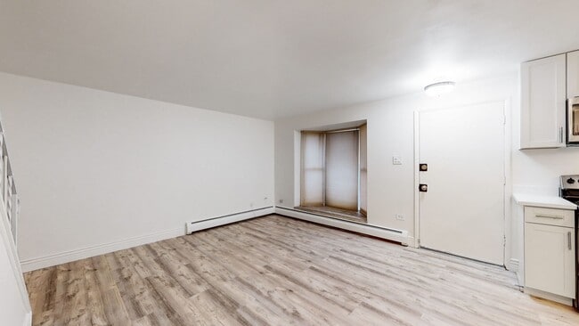 Building Photo - 1355 N Gaylord St