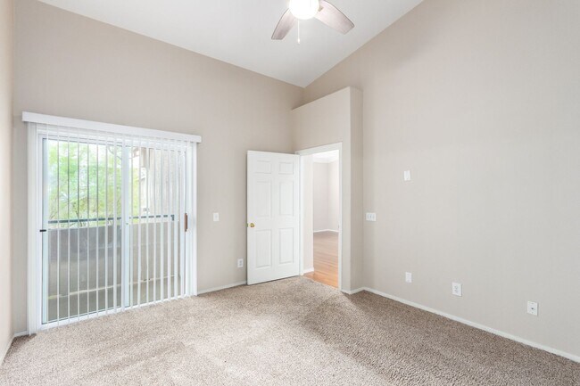 Building Photo - GATED SUMMERLIN CONDO/COMMUNITY POOL/SPA/ BASKETBALL COURT-2 CAR ATTACHED GARAGE!