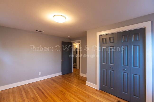 Building Photo - 287 Prospect St