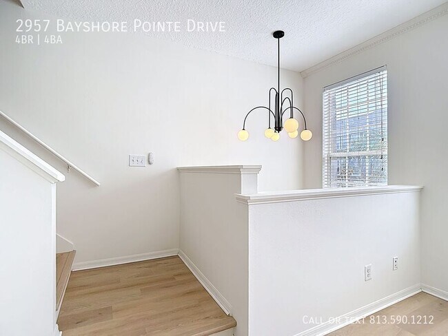 Building Photo - 2957 Bayshore Pointe Dr