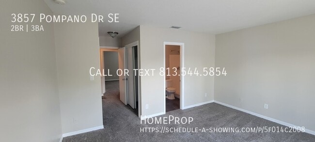 Building Photo - 3857 Pompano Dr SE