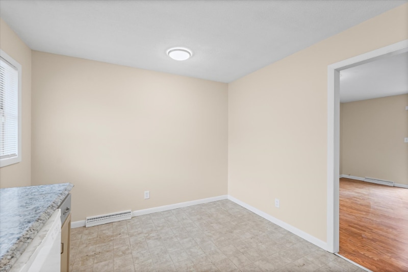 Building Photo - 615 E Colorado Ave