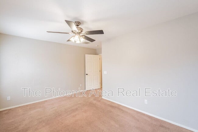 Building Photo - 2685 E Olivine Rd