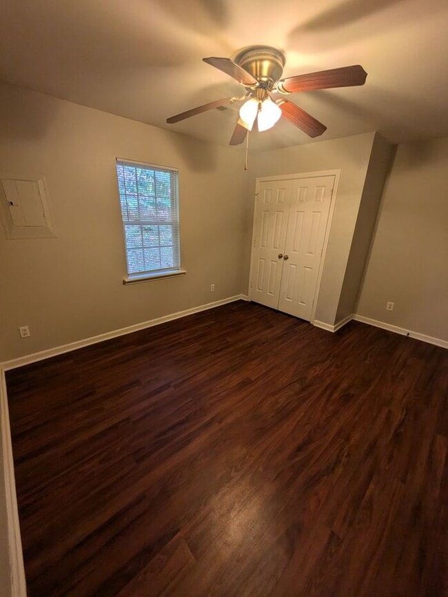 Building Photo - 2BD/1BA Home in Conover