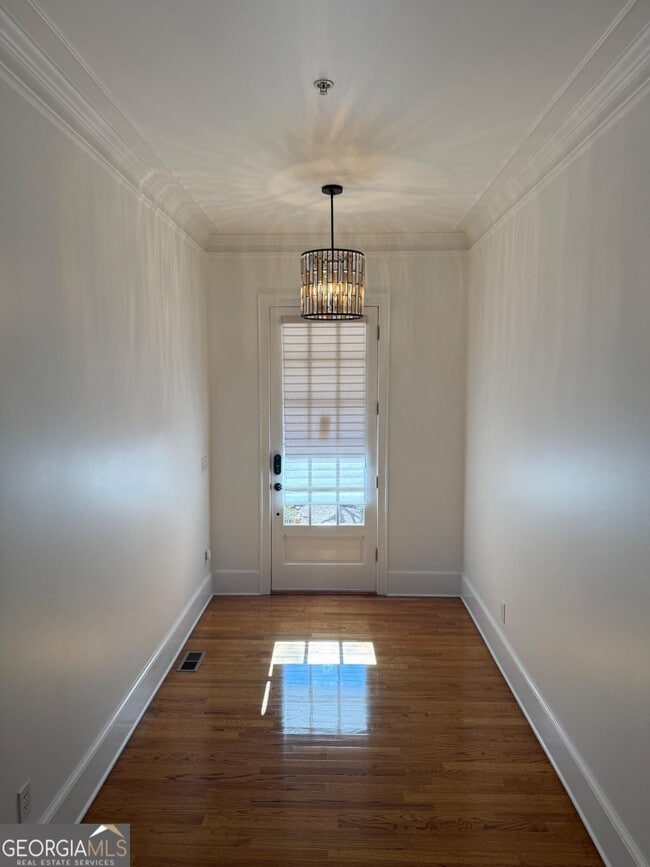 Building Photo - 4703 Legacy Cove Ln