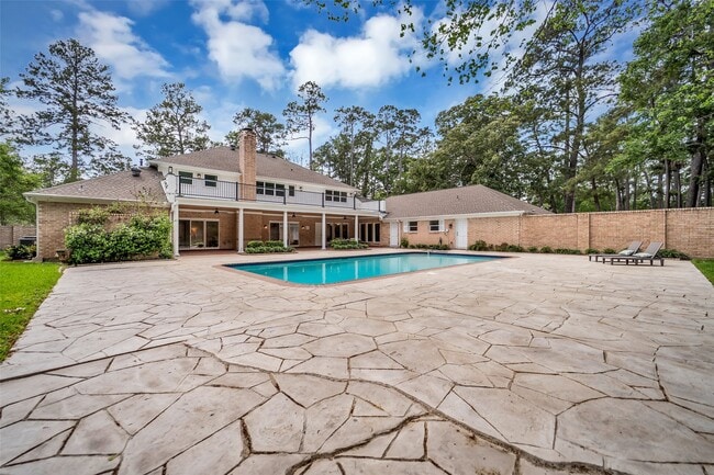 Building Photo - 11314 Williamsburg Dr