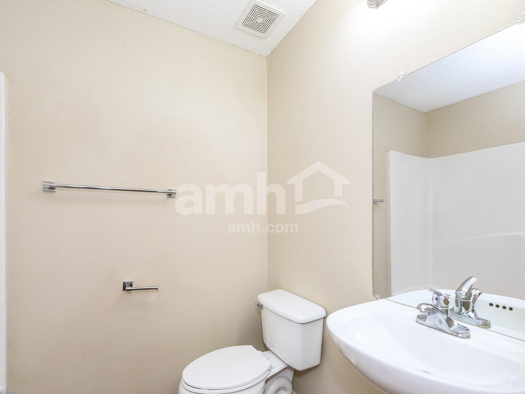Building Photo - 87211 Kipling Dr