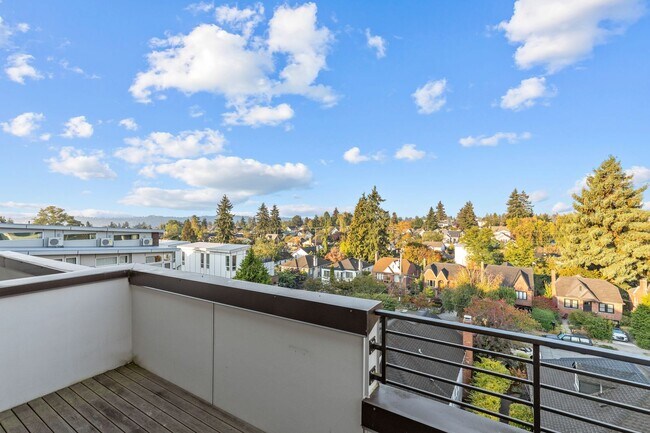 Building Photo - 8025 15th Ave NW