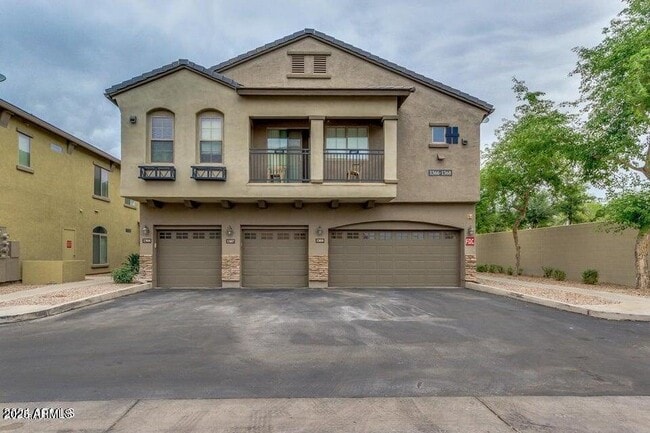 Primary Photo - 2401 E Rio Salado Pkwy