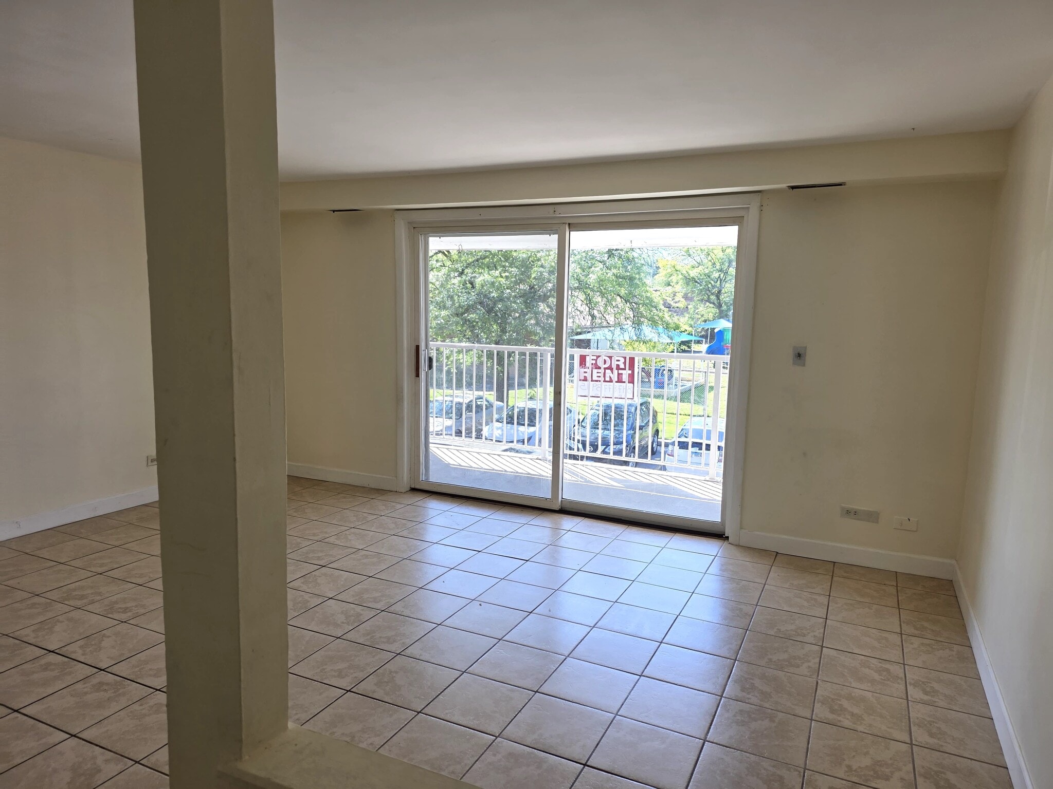 Building Photo - 1108 Westover Ln
