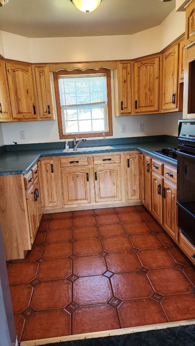 Building Photo - 1815 N 6th Ave