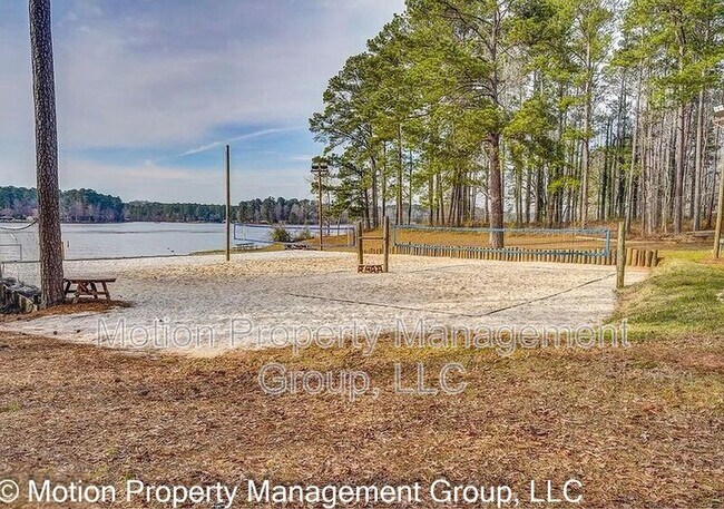 Building Photo - 682 E Mourning Dove Ct
