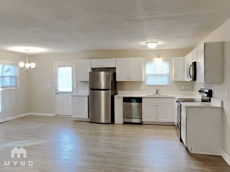 Building Photo - 456 Hardy Way