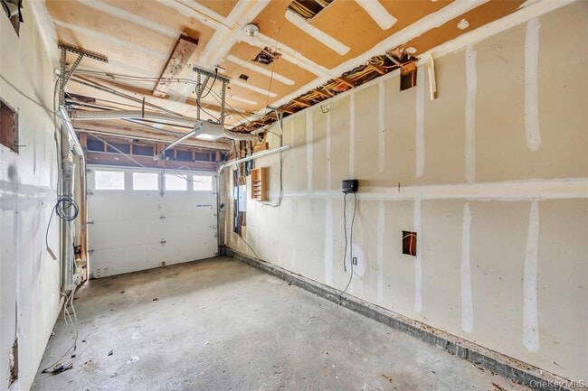 Building Photo - 823 N Jefferson Ave