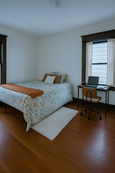 Queen sized bed and desk/chair included - 99 Custer St