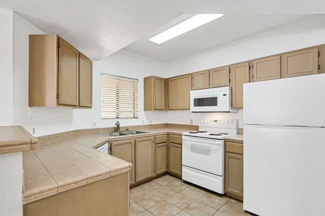 Building Photo - Morningstar Casitas Condo #308