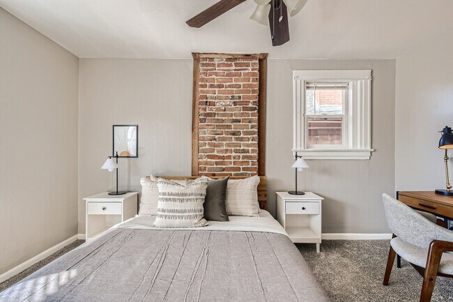 Building Photo - 1244 York St