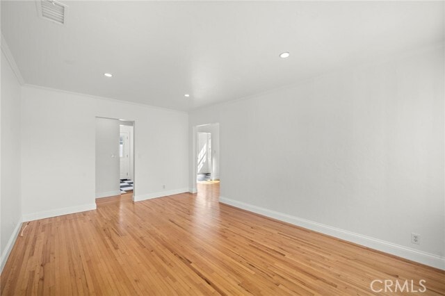 Building Photo - 364 Broadway