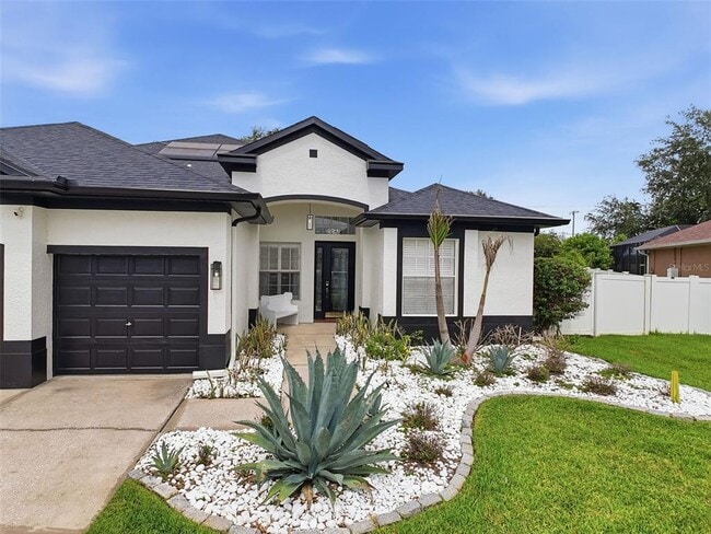 Building Photo - 23051 Eagles Watch Dr