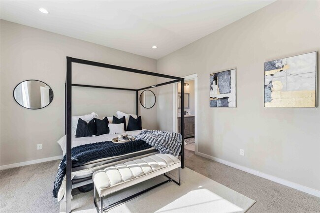 Building Photo - 405 Stonework Garden Ln