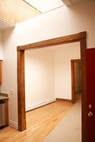 Building Photo - 210 S Main St